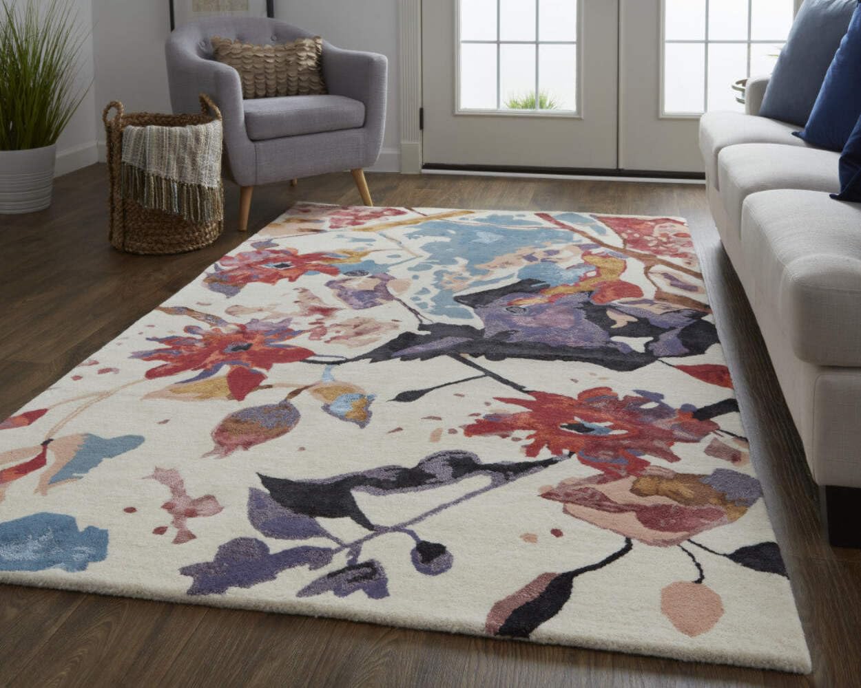 HomeRoots 513367 8 x 10 ft. Floral Tufted Handmade Area Rug Red Blue & Purple
