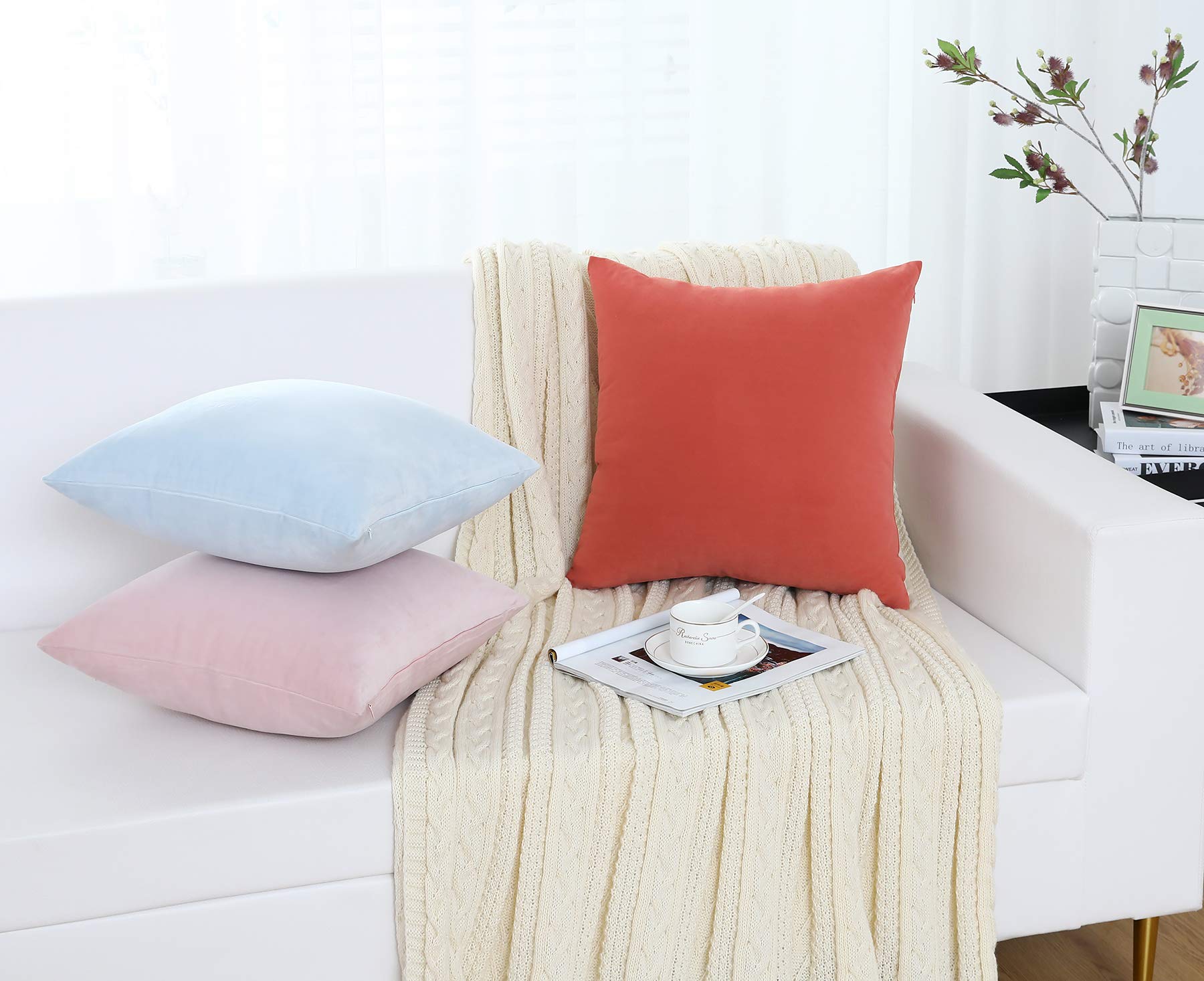 Jeneoo Comfy Soft Thick Christmas Velvet Throw Pillow Covers For Sofa Couch, Decorative Solid Square Cushion Cases For Bedroom C