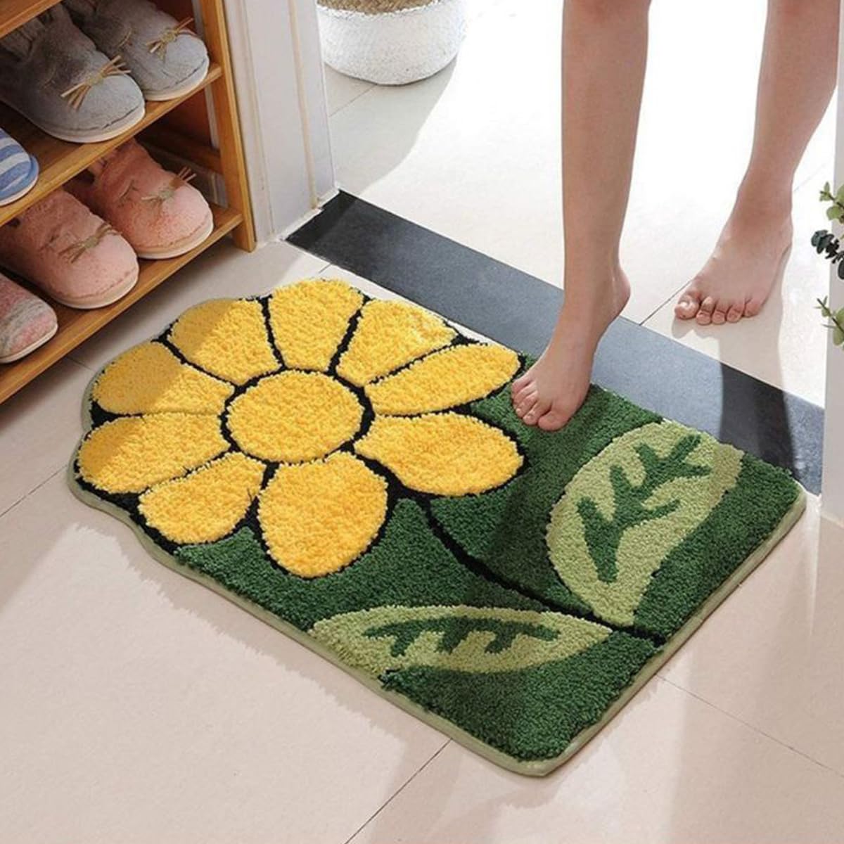 Decorative Design Sunflower Floral Fluffy Bath Mat, Floral Design Fluffy Doormat,Door Mats for Home/Bathroom Mat/Bedroom/Kitchen