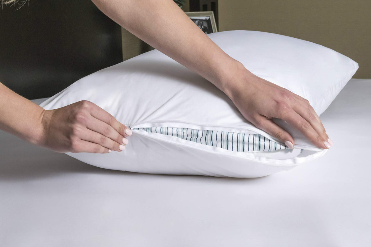Waterproof King Pillow Protectors (Set Of 4) - Zippered Allergy Pillow Cover Dust Proof Encasement