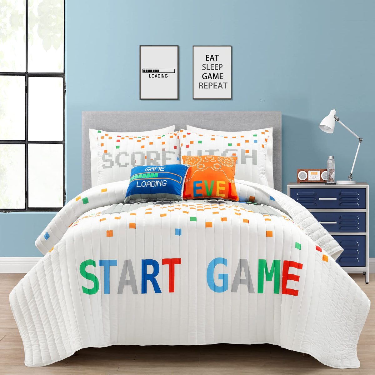 Lush Decor Video Games Reversible Oversized 5 Piece Quilt Set, Full/Queen, White