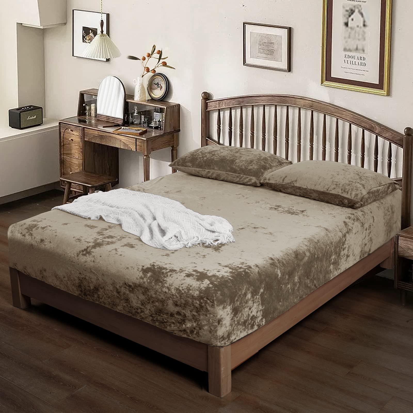 Phf Truly Velvet Fitted Sheet Only California King Size, Luxury Super Soft Cozy Comfy Fleece Bottom With 15' Deep Pocket, Suitable For Fall Winter And Spring, No Pillowcases, Khaki
