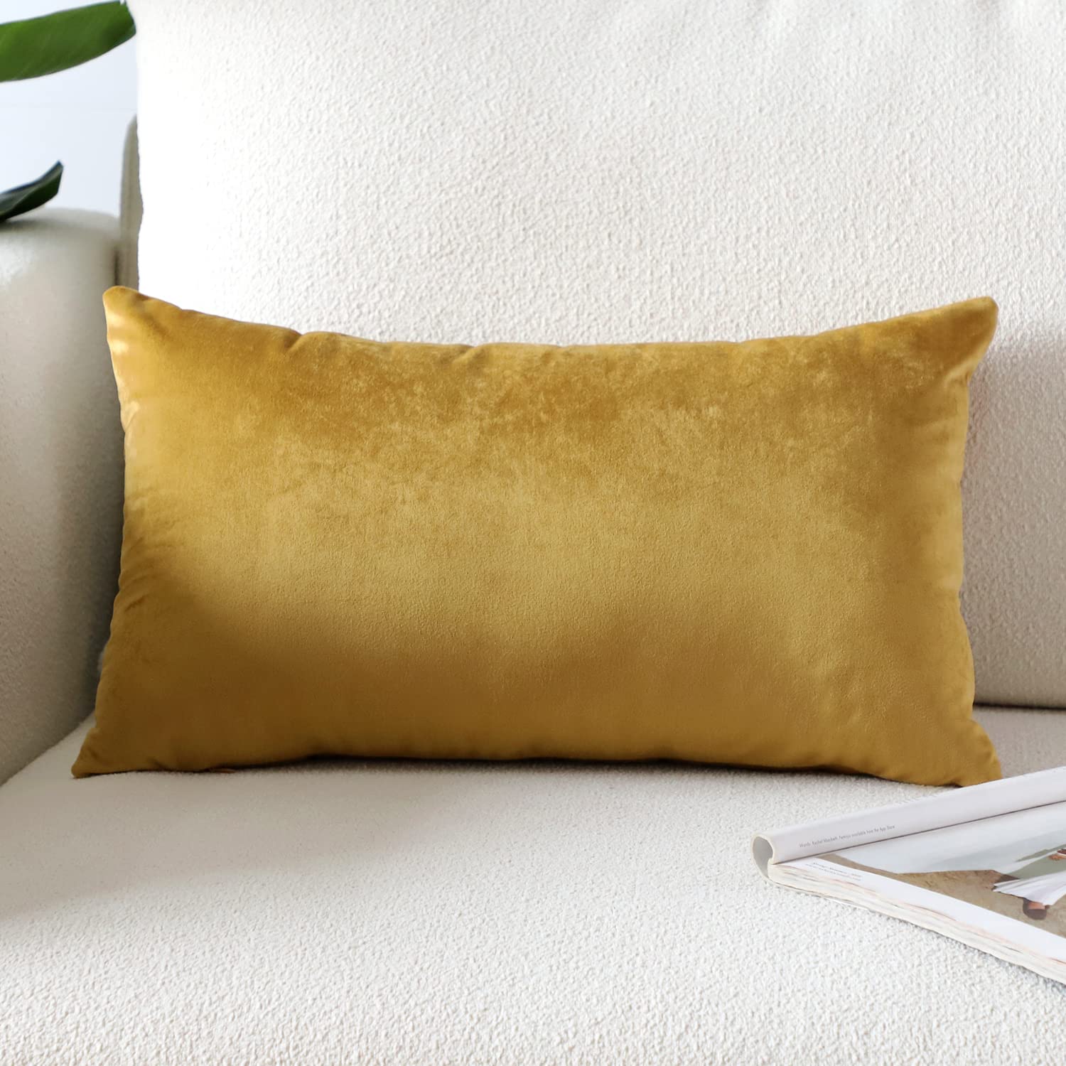Artscope Luxury Velvet Pillow Covers Super Soft Decorative Rectangle Throw Pillow Covers Case Cushion Covers For Sofa Couch Bedroom Car Decor 16X24 Inch Gold