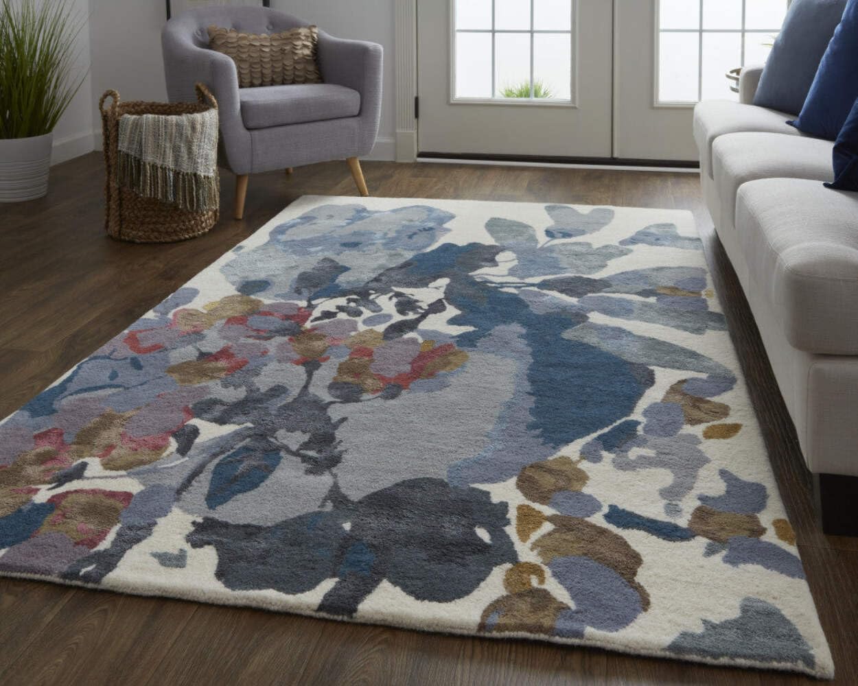 HomeRoots 513404 9 x 12 ft. Blue Gray & Pink Wool Floral Hand Tufted Handmade Rectangle Area Rug