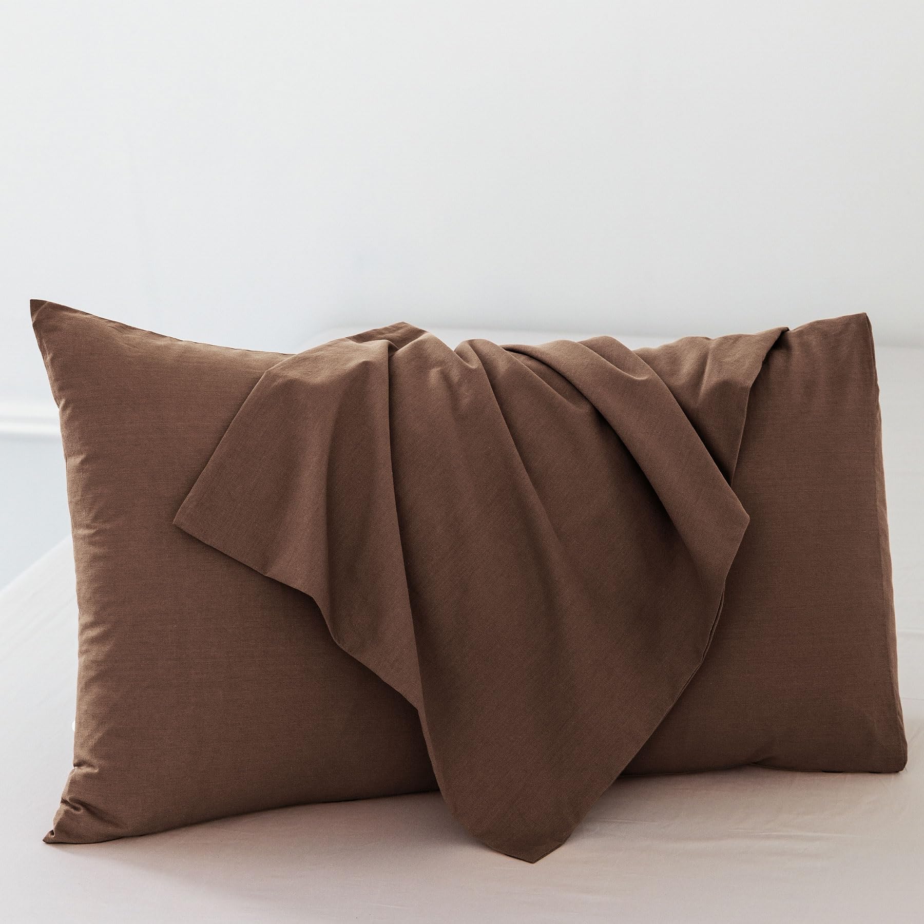 Moomee Bedding Pillowcases Pack Of 2 100% Washed Cotton Linen Like Textured Breathable Durable Soft Comfy (Cocoa Brown, Standard