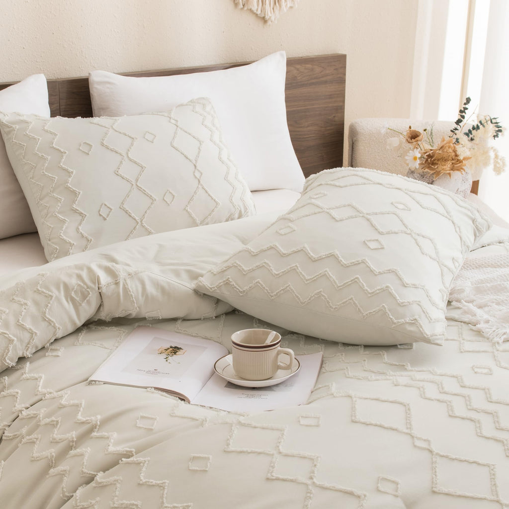 Andency King Comforter Set Beige, Textured Farmhouse 3 Pieces Comforter (1 Boho Comforter, 2 Pillowcases), Soft Microfiber Down Alternative Geometric Comforter Bedding Set (104X90 Inch)