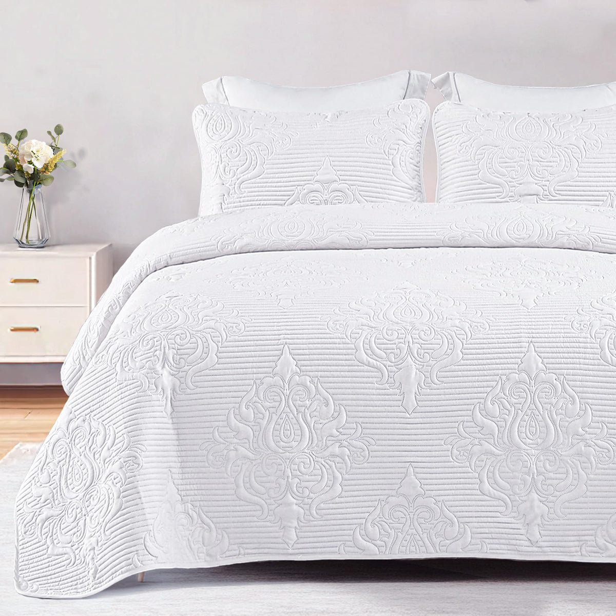 Whale Flotilla 2 Pieces Twin Quilt Set White, Lightweight Quilt Bedding Set with Boho Embossed Pattern, Soft Microfiber Bedsprea