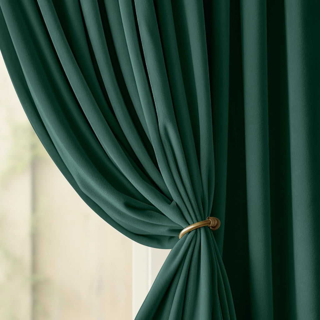 Lazzzy Blackout Velvet Curtains Green Thermal Insulated Curtains 84 Inch Long Drapes For Bedroom Living Room Darkening Window Treatments Grommet Living Room Curtains Set Of 2 Panels Emerald Green