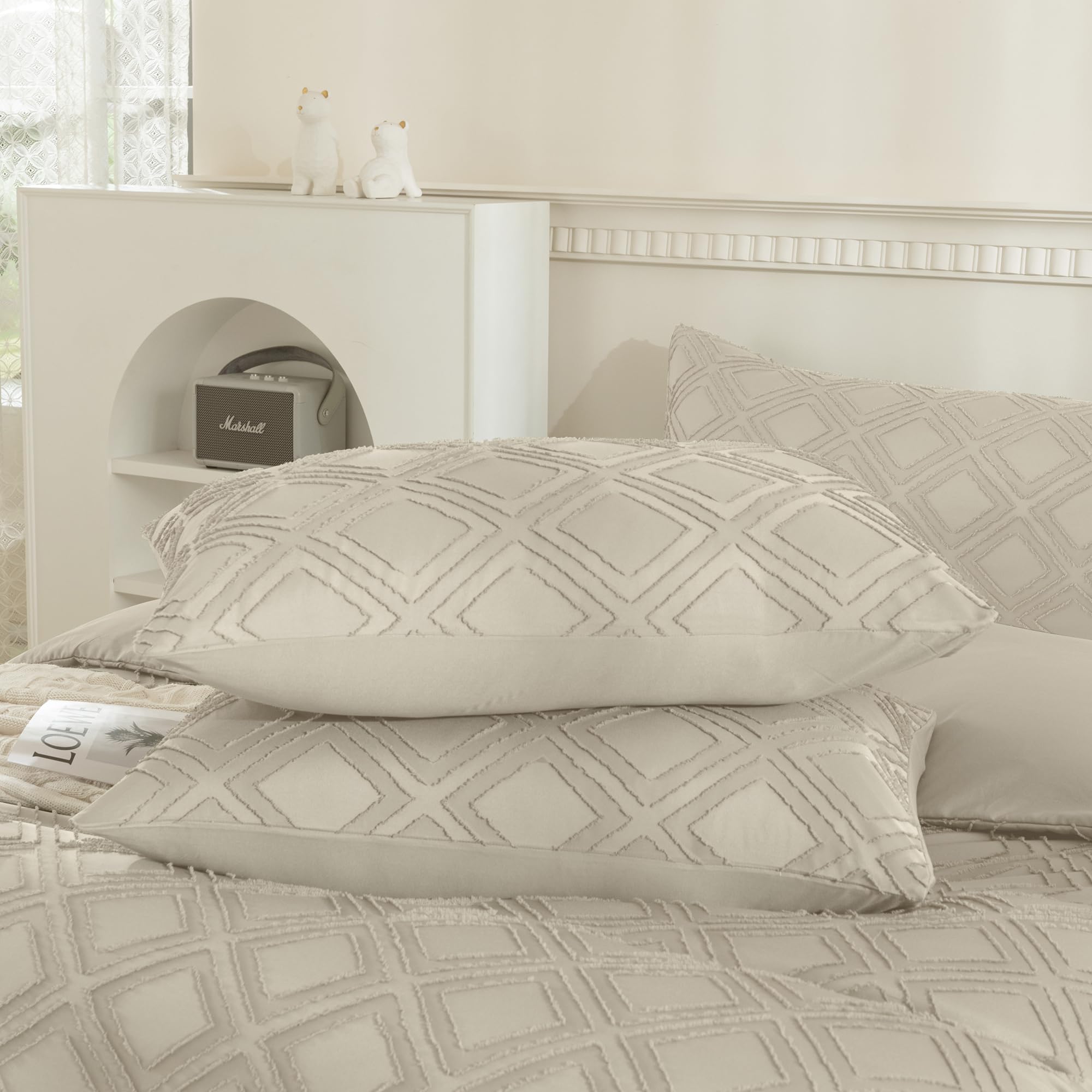 Jellymoni 2 Pack Cream Grey Pillowcases Standard Size, Soft Microfiber Geometric Tufted Pillow Covers With Envelope Closure (Pil