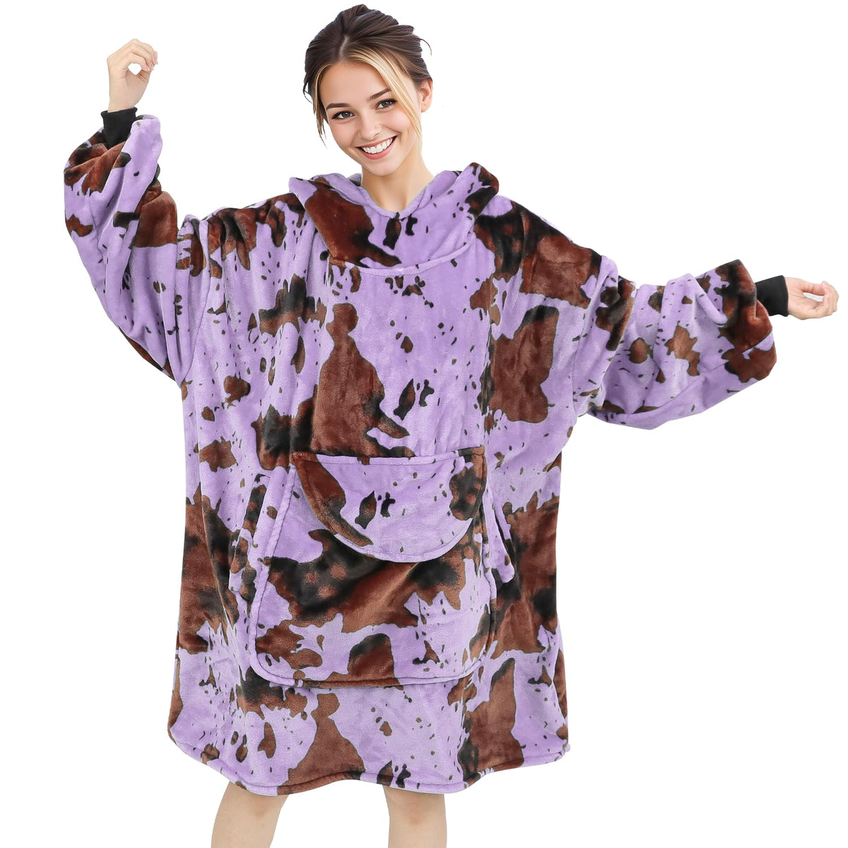 Kivee Purple Cow Print Wearable Blanket Hoodie Oversized Fleece Sweatshirt Blanket With Giant Pocket Warm Cozy Hooded Blanket Fo