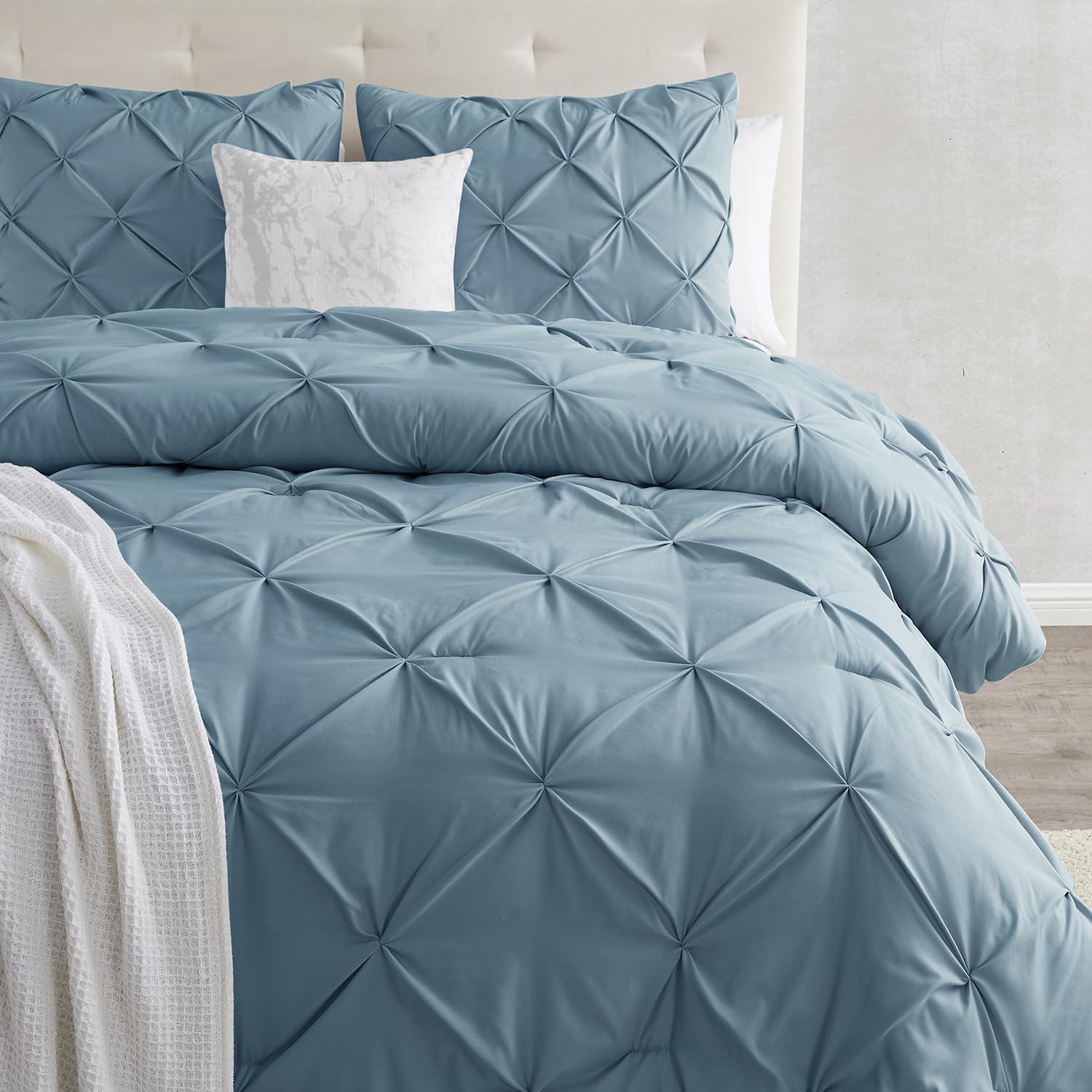 Nestl Stone Blue Duvet Cover Queen Size - Pintuck Queen Duvet Cover Set, 3 Piece Double Brushed Duvet Covers With Button Closure