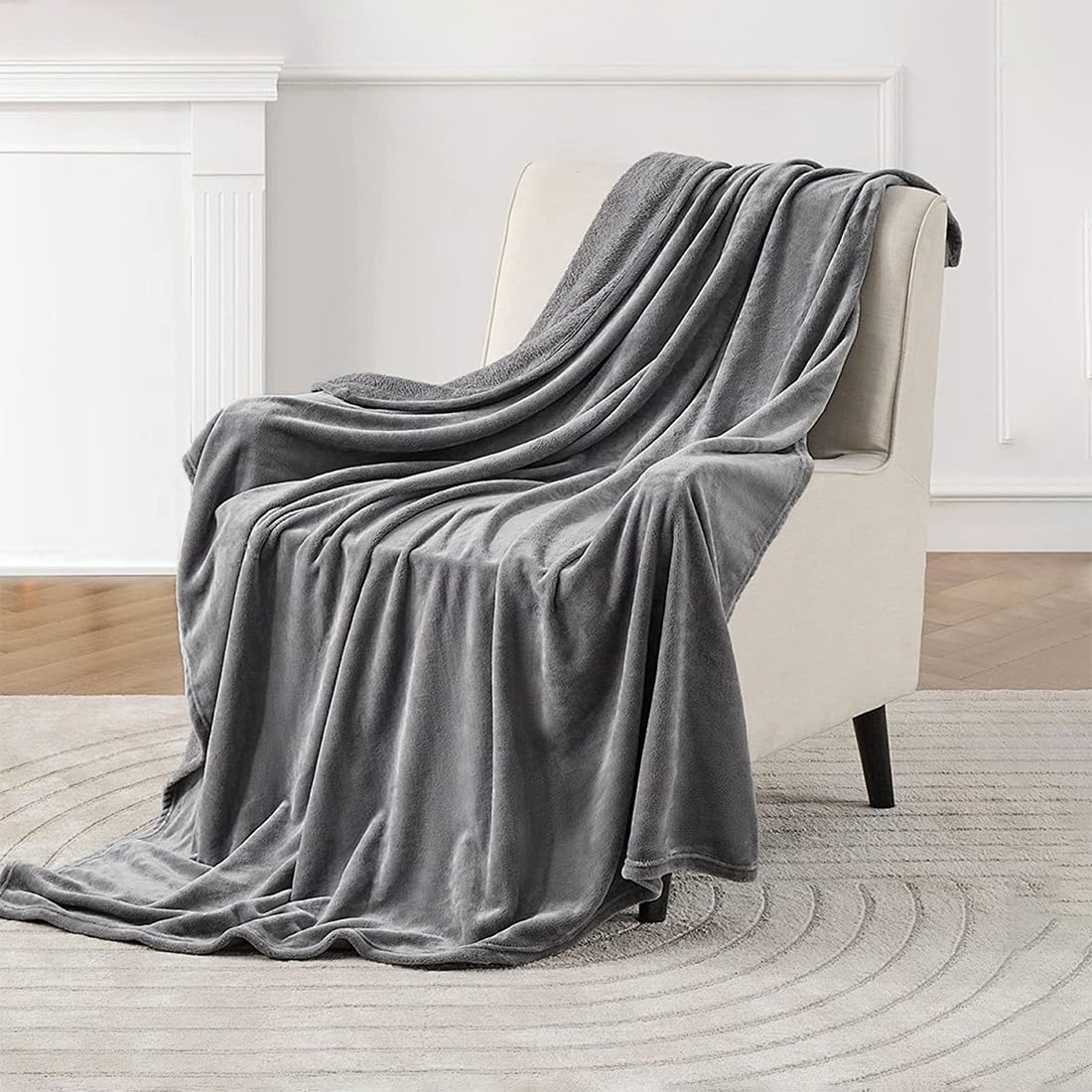 Lasyl Fleece Blanket Twin 60''X80'' Grey - 300Gsm Soft Cozy Plush Fuzzy Flannel Bed Blanket - Lightweight Anti-Static Microfiber