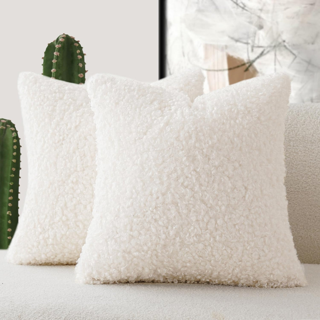 Foindtower 2 Pieces 20X20 Inch White, Faux Fur Throw Pillow Cover Accent Sherpa Pillow Fuzzy Soft Pillowcases Sheepskin Decorati