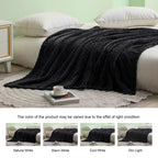 Exclusivo Mezcla Black Fleece King Size Blanket For Bed, 90X104 Inches Soft Cozy 3D Decorative Jacquard Flannel Blankets, Lightw