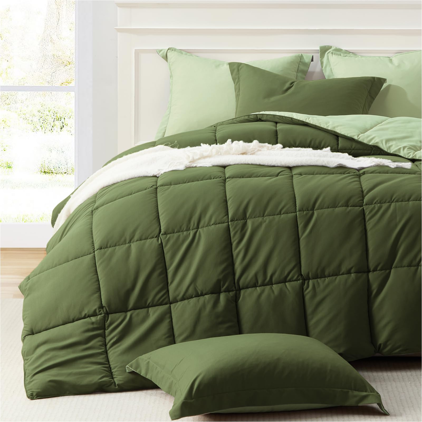 Homelike Moment Queen Comforter Set Olive Green, Comforters Queen Size Set, Soft Lightweight Down Alternative Bed Comforter Full