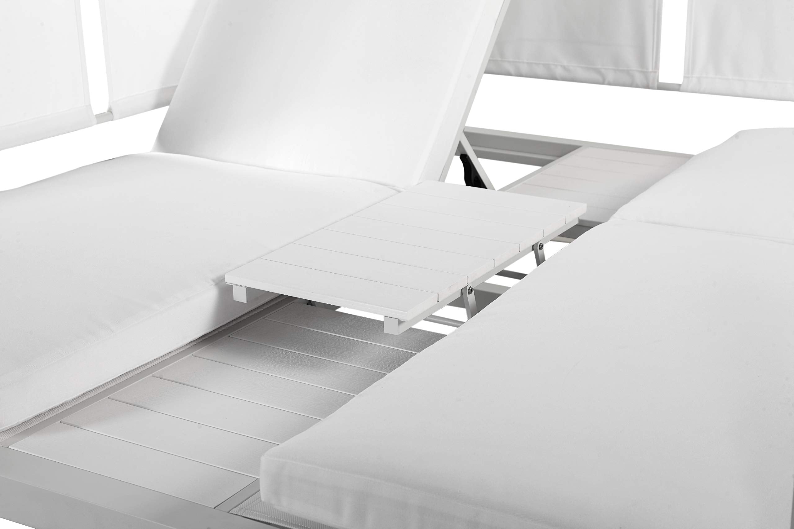 Pangea Home Madona Db Whtwht Patio Daybed, White