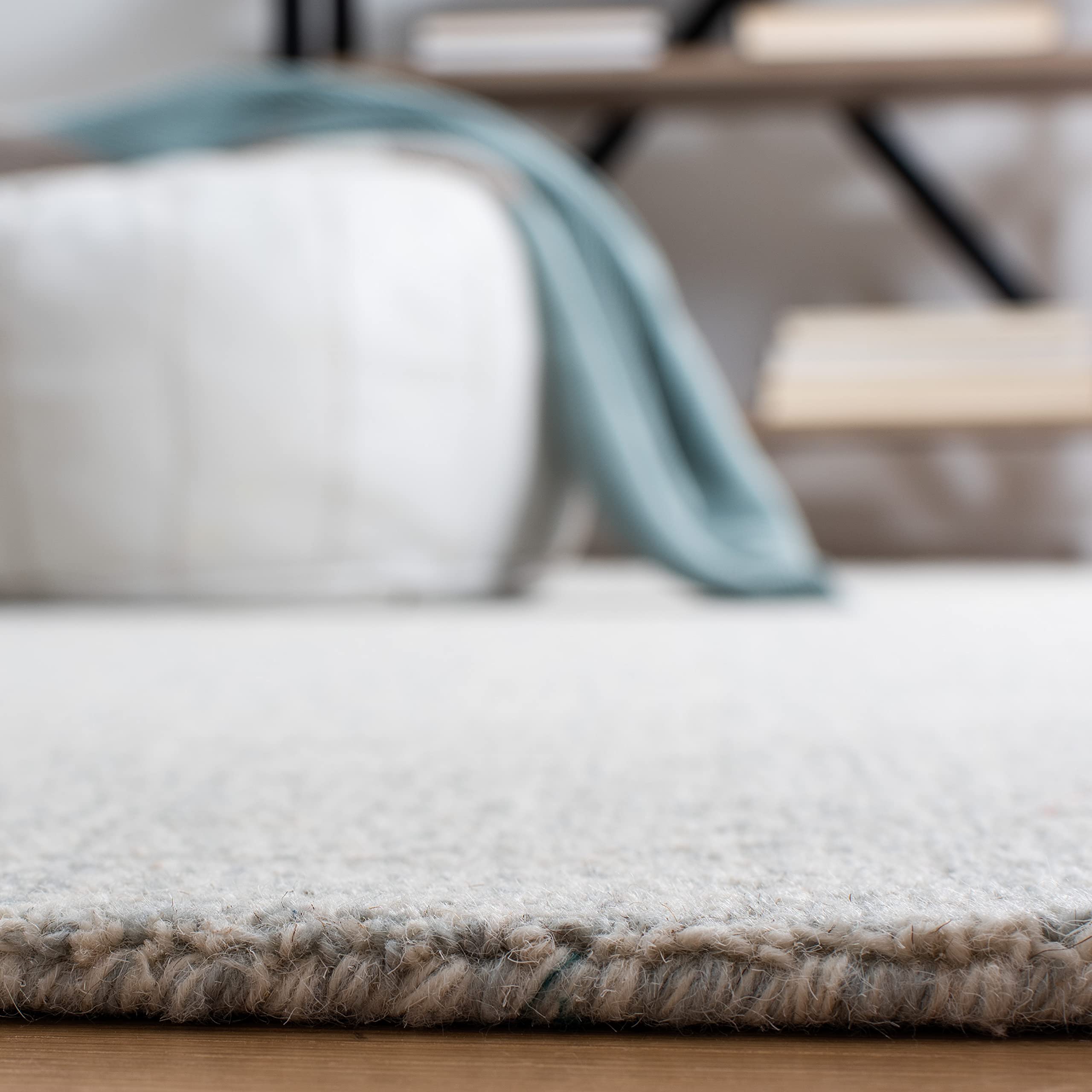 Safavieh Abstract Collection Area Rug - 9' X 12', Light Grey & Ivory, Handmade Wool, Ideal For High Traffic Areas In Living Room