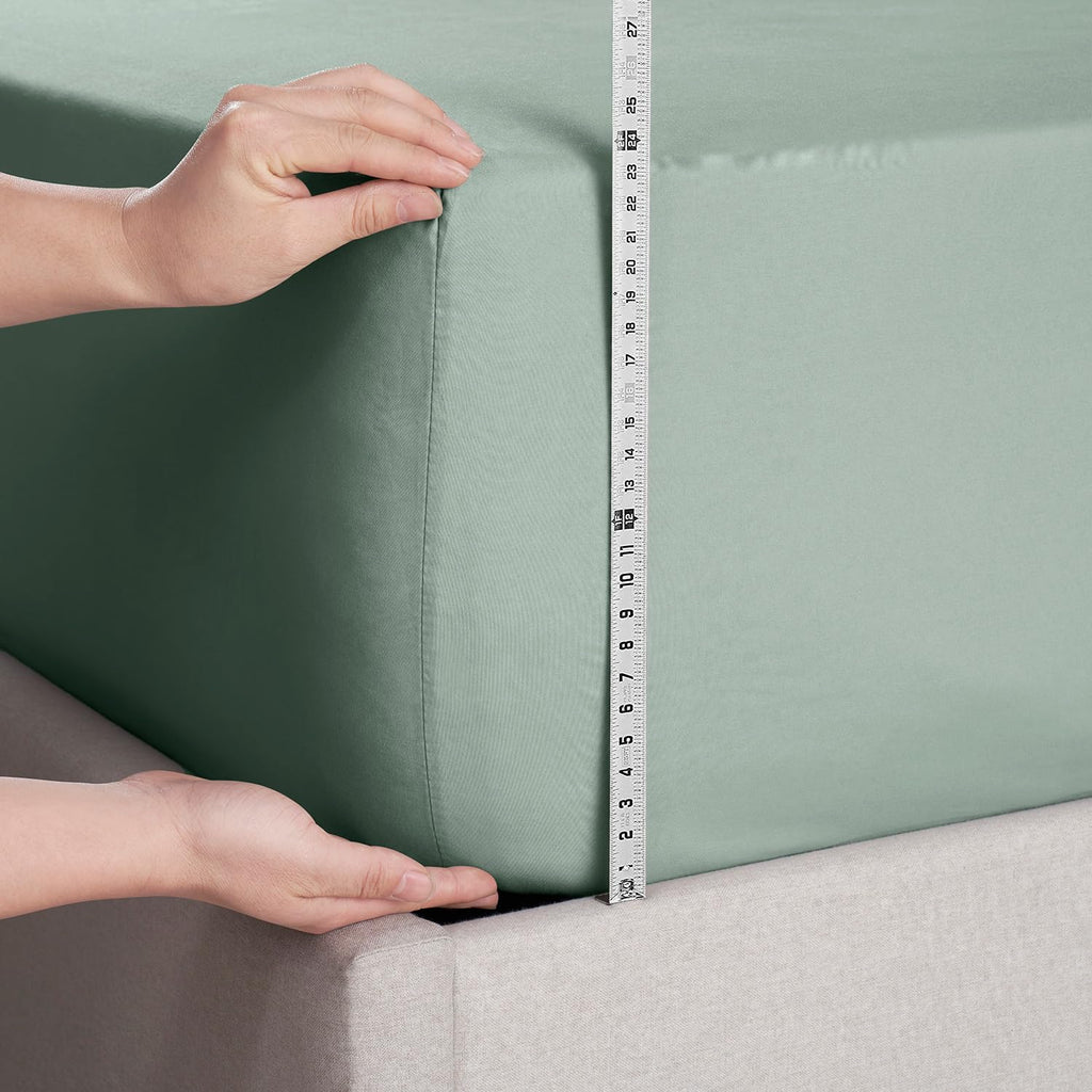 Nestl Extra Deep Pocket King Fitted Sheet, Sage Green Fitted Sheet King Size, 1800 Microfiber King Fitted Sheet Only, Soft King Bed Fitted Sheet Fits Up To 24 Inch Mattress - King Size Fitted Sheets