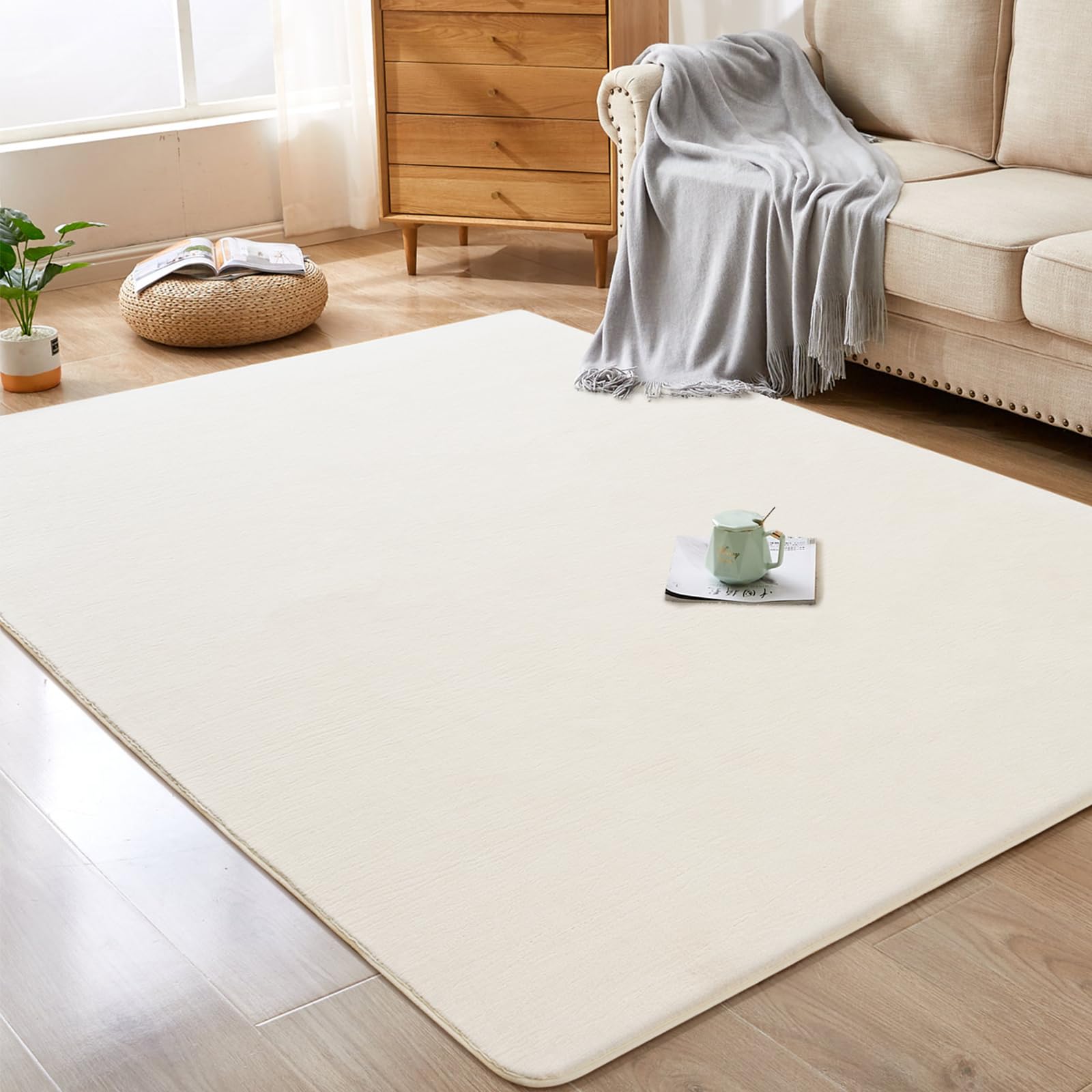 Softlife Washable Bedroom Rug, 4x6 Creamy White Area Rugs for Living Room, Soft Fluffy Fuzzy Carpet Bedside Rug Indoor Non-Slip 