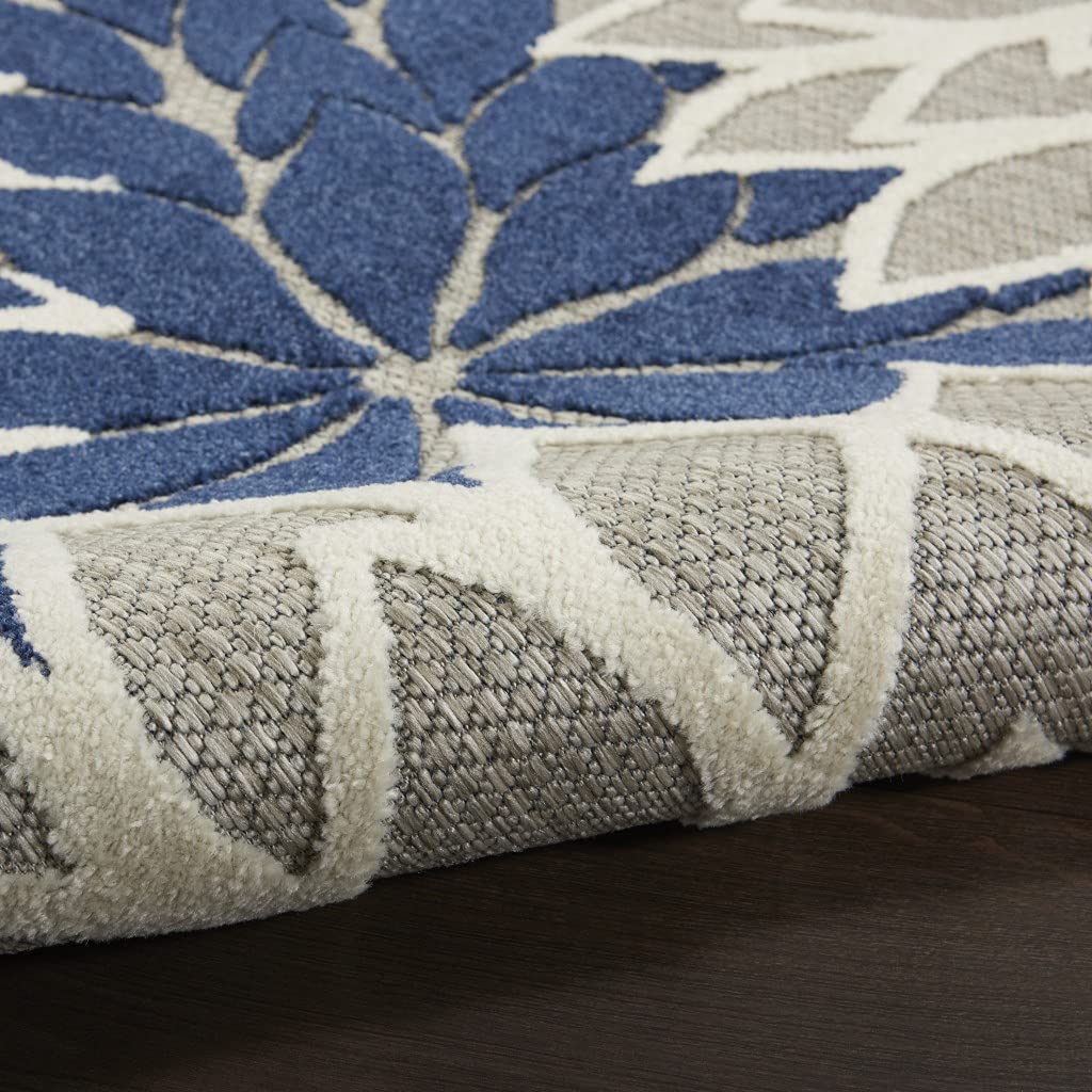 HomeRoots Ivory/Navy 100% Polypropylene 8’ Round Ivory and Navy Indoor Outdoor Area Rug