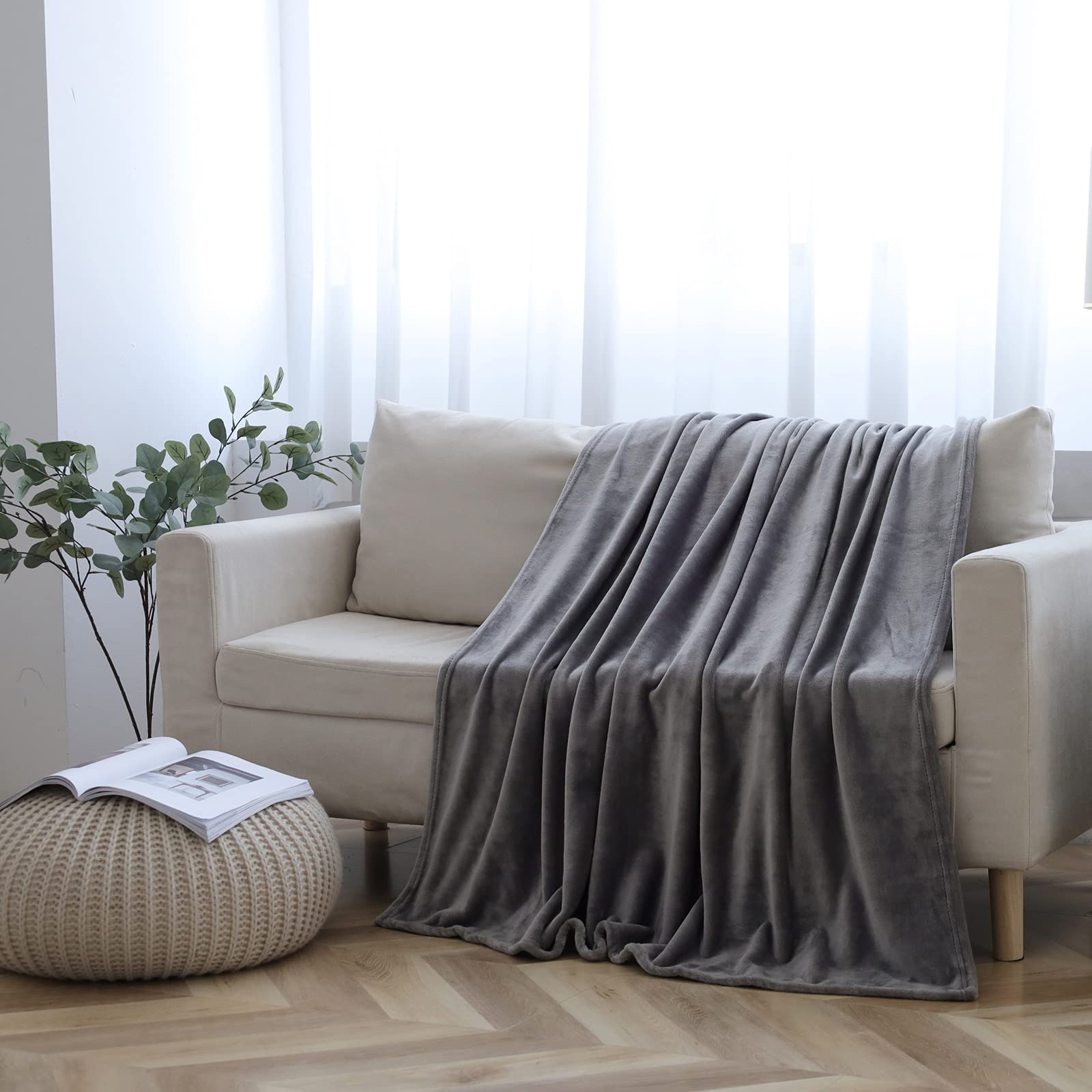 Sochow Flannel Fleece Blanket Twin Size, All Season Lightweight Super Soft Cozy Blanket For Bed Or Couch, Grey, 60X80 Inches