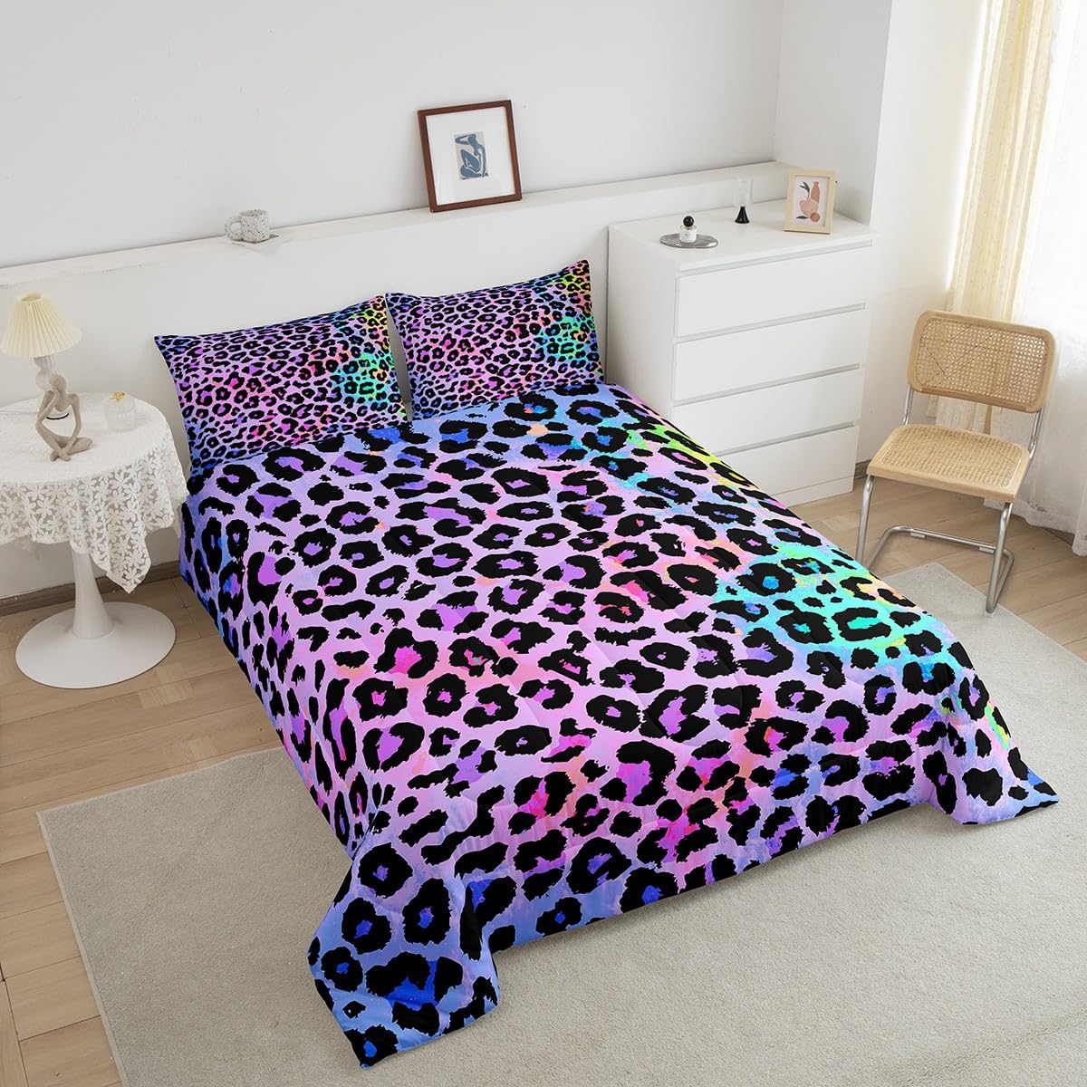Women Cheetah Printed Bedding Comforters Full Size, Colorful Leopard Printed Comforter Set Africa Leopard Pattern Decorative For Girls Woman, Soft Microfiber Down Comforter With 2 Pillow Shams