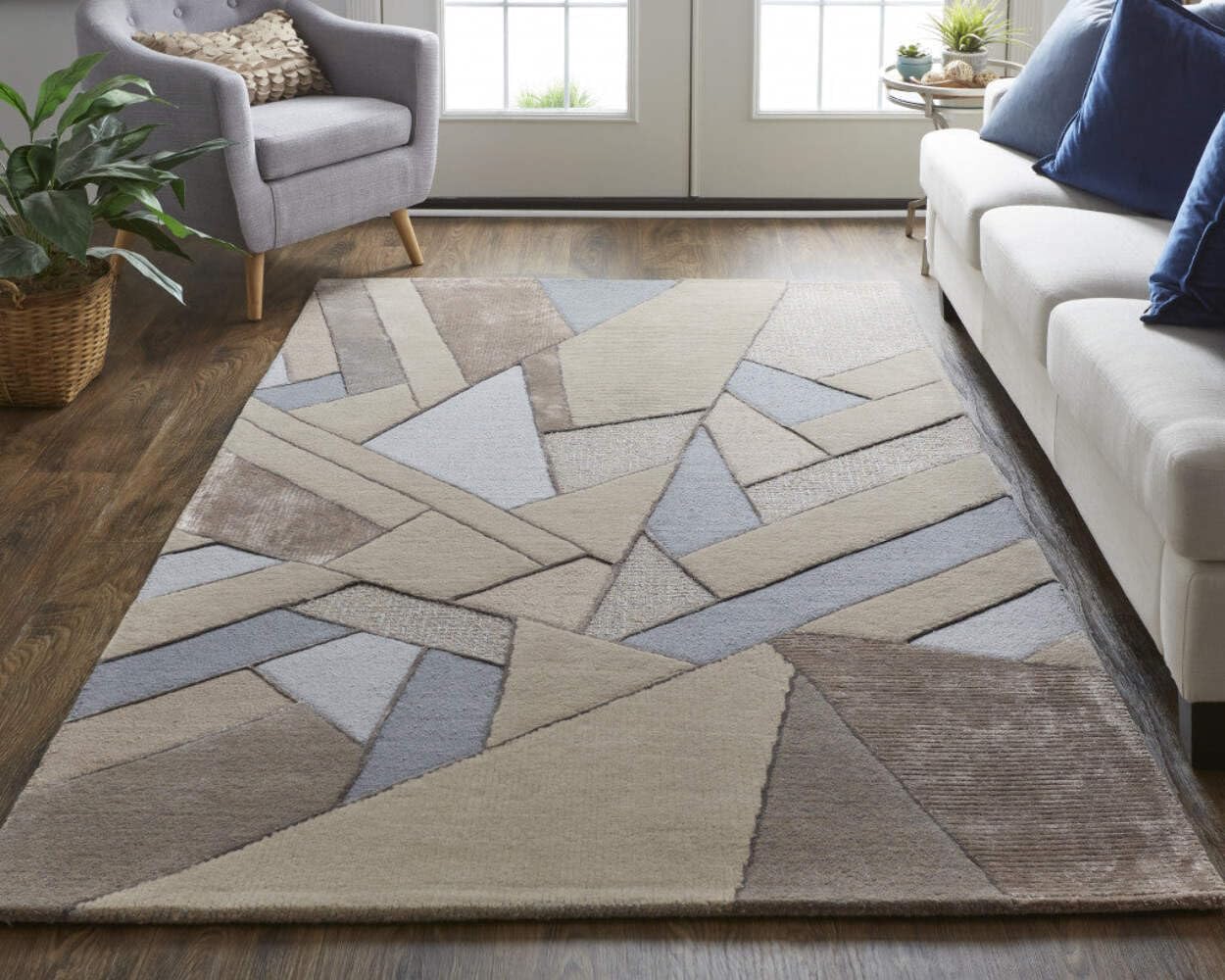 HomeRoots 514607 9 x 12 ft. Blue & Silver Wool Geometric Hand Tufted Handmade Rectangle Area Rug