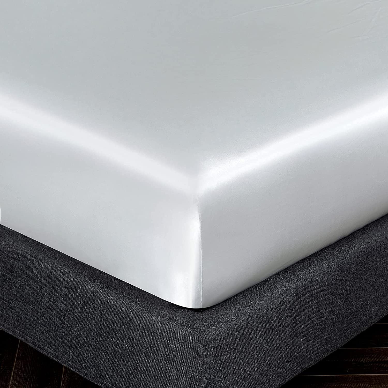 Homiest White Satin Fitted Sheet King Size Fitted Bed Sheet, Deep Pocket Fitted Sheet Only, Luxury & Ultra Soft Bedding Fitted Sheet Single Bottom Bed Sheets Sold Separately