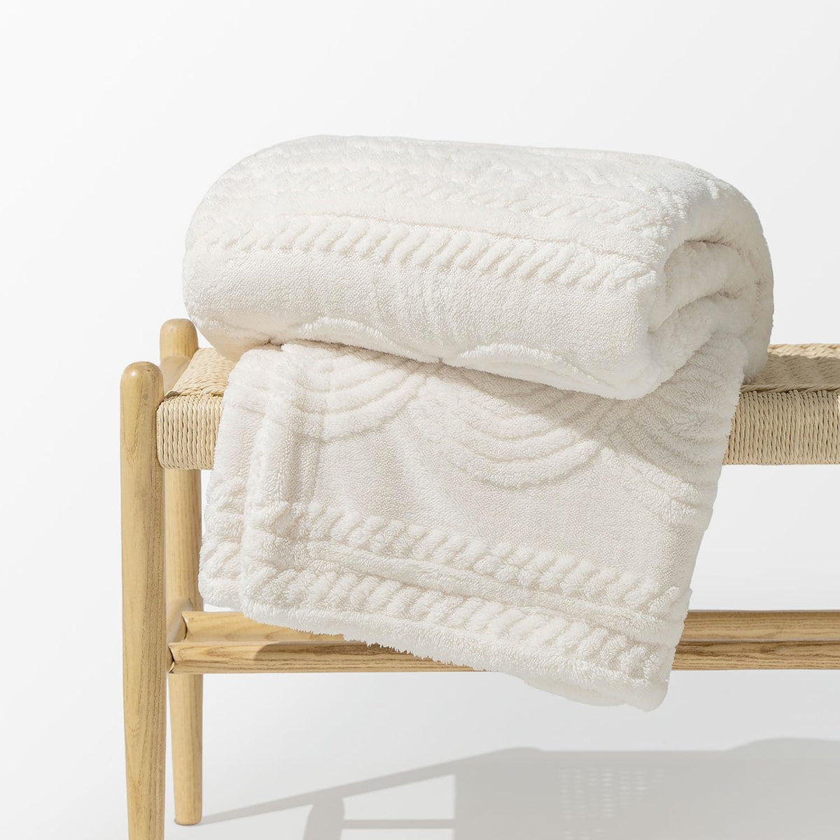 Evergrace Cable Jacquard Sherpa Fleece Throw Blanket For Couch, Super Soft Cozy Fuzzy Plush Blankets For All Seasons, Reversible