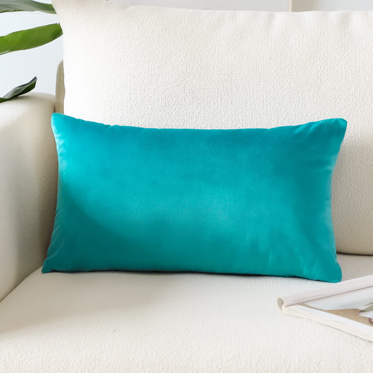 Artscope Luxury Velvet Pillow Covers Super Soft Decorative Rectangle Throw Pillow Covers Case Cushion Covers For Sofa Couch Bedroom Car Decor 16X24 Inch Turquoise
