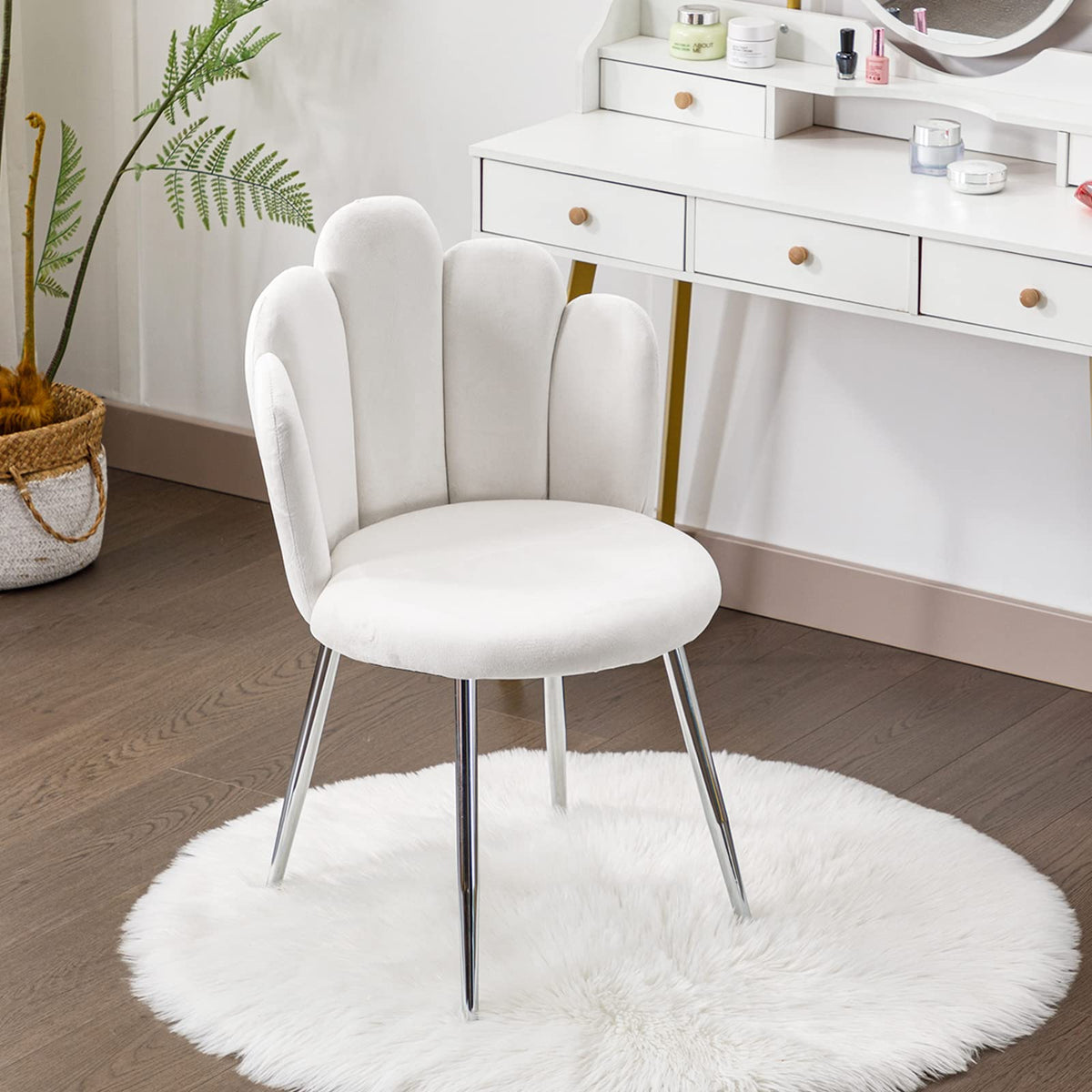 Bowthy Vanity Chair For Makeup Room - Midcentury Modern Accent Chair For Living Room Bedroom, Velvet Chair With Back Support And