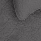 Easy-Going Full/Queen Size Reversible Quilt Set With 1 Quilt And 2 Pillow Shams, Soft Bed Quilt Cover, Water Resistant Lightweight Microfiber Bedspread, Stain Resistant, Olive Leaf-Gray/Light Gray