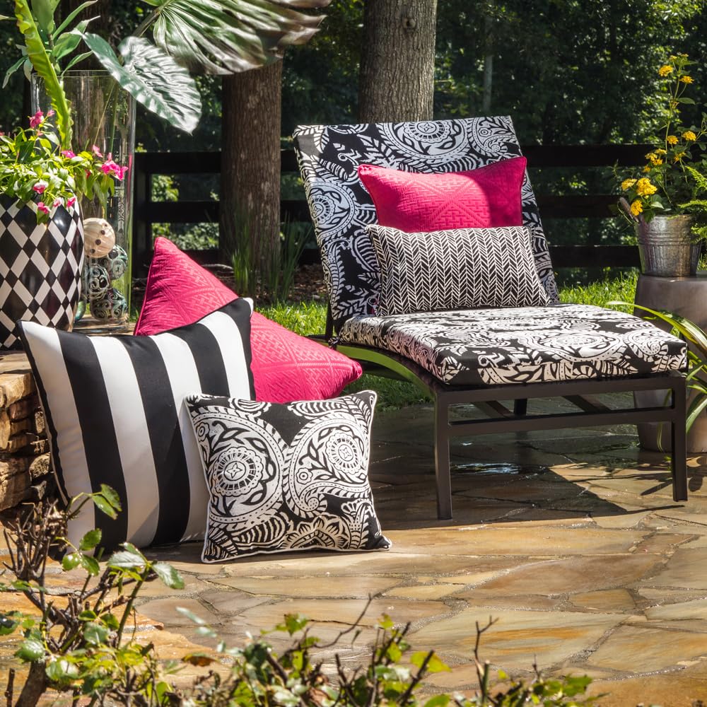 Pillow Perfect Stripe Indoor/Outdoor Accent Throw Pillow, Plush Fill, Weather, And Fade Resistant, Floor - 25' X 25', Black/Wh