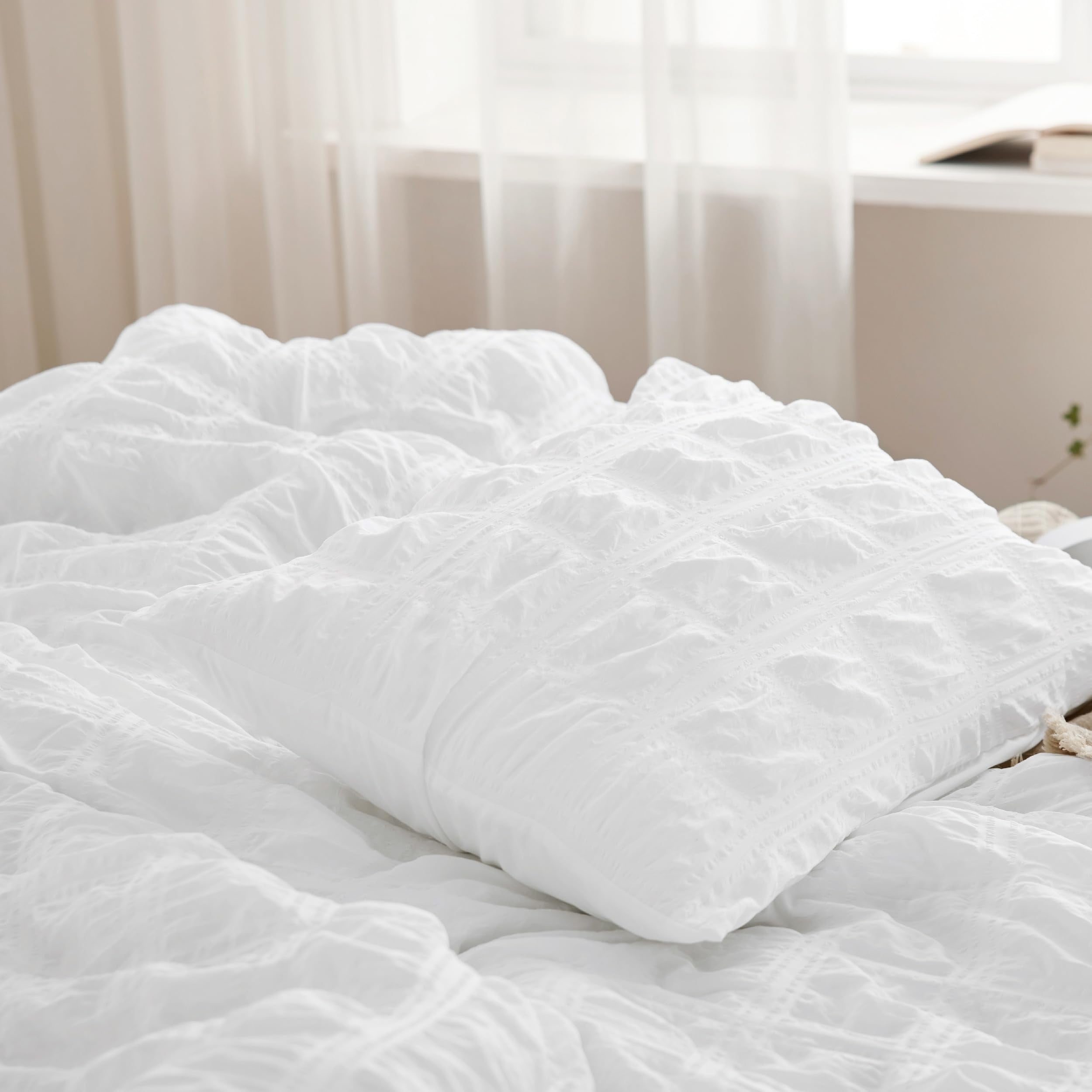 Bedsure Bed In A Bag Queen - Queen Comforter Set 7 Pieces Plaid Seersucker Bedding Set, Soft Lightweight Down Alternative Comfor