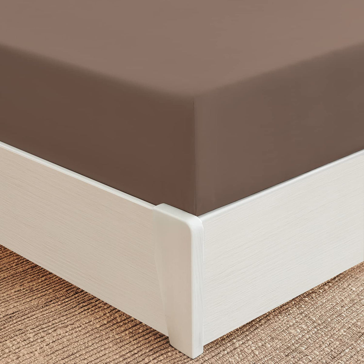 Mellanni Full Fitted Sheet Only - Iconic Collection Bedding Sheets - Soft & Cooling Sheets With Up To 16' Deep Pocket - All Aro