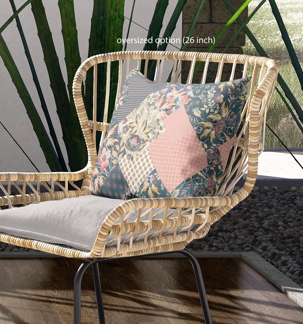 HomeRoots Dark Green Peach Broadcloth Green Peach Boho Floral Indoor Outdoor Throw Pillow