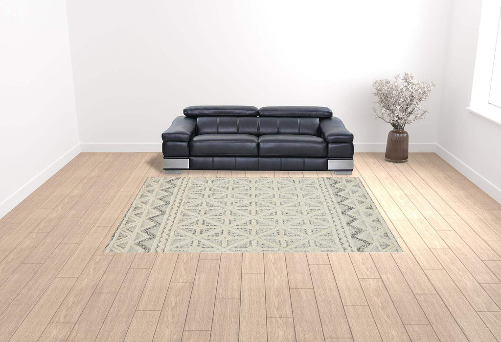 HomeRoots 512783 8 x 10 ft. Ivory & Black Wool Geometric Hand Tufted Handmade Stain Resistant Rectangle Area Rug
