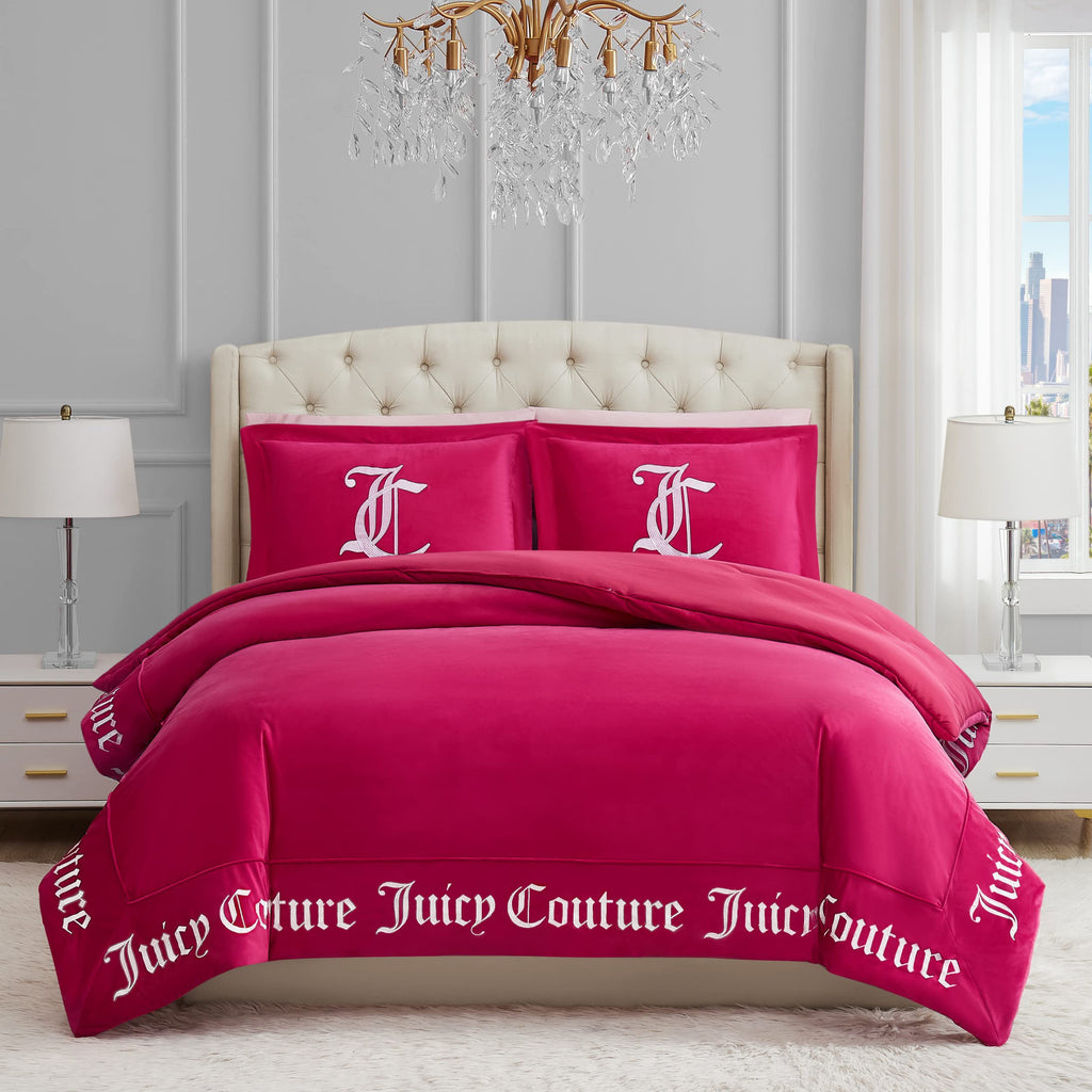 Juicy Couture - Comforter Set - Gothic Design Bedding - Twin - 2 Piece Set Includes (1) 90' X 68' Comforter And (1) 20' X 26'