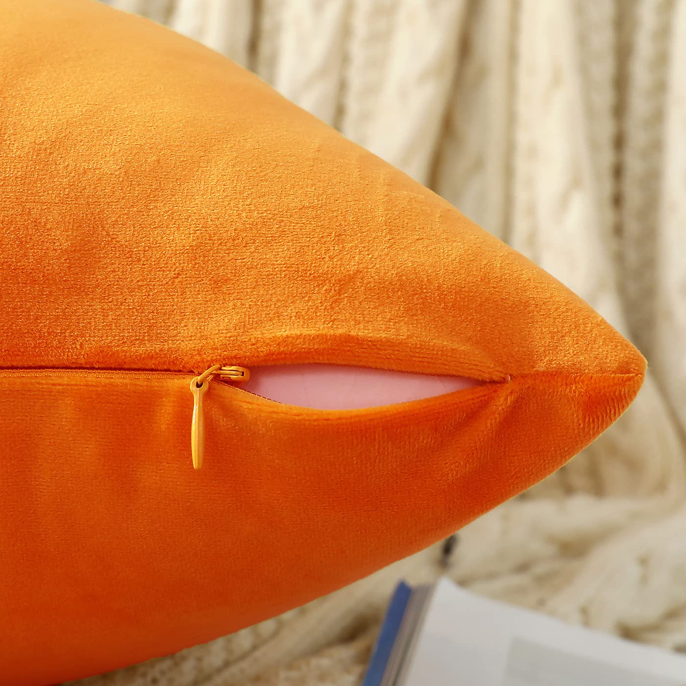 Jeneoo Comfy Soft Thick Fall Velvet Throw Pillow Covers For Sofa Couch, Decorative Solid Square Cushion Cases For Bedroom Car (O