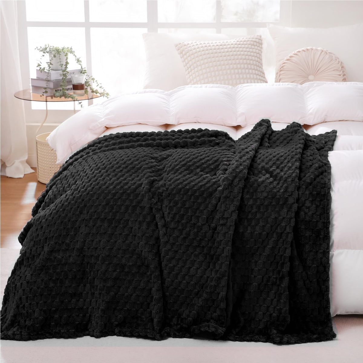 Puncuntex Black Throw Blanket 90''  90'' Inches Fuzzy 3D Jacquard Decorative Flannel Fleece Super Soft Plush Cozy Blanket For Co