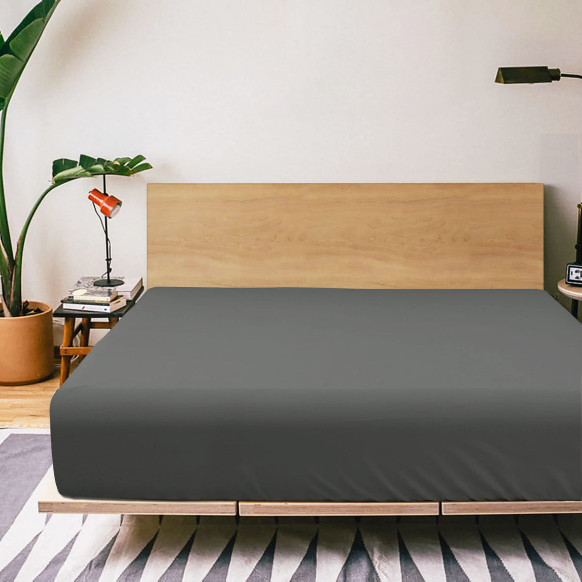 Flxxie Full Microfiber Fitted Bed Sheet Only, Ultra Soft And Wrinkle, Fade, Shrinkage Resistant Deep Pocket Bottom Sheet, Dark G