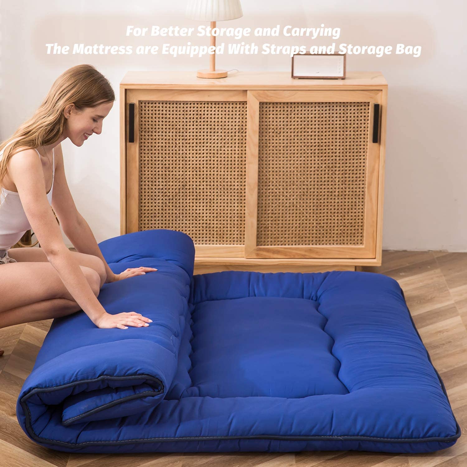 Maxyoyo Japanese Floor Mattress Futon Mattress Queen Size, Thicken Tatami Mat Sleeping Pad Foldable Roll Up Mattress Trifold Mattress Pad Guest Mattress Bed Floor Bed, Royal Blue, Queen