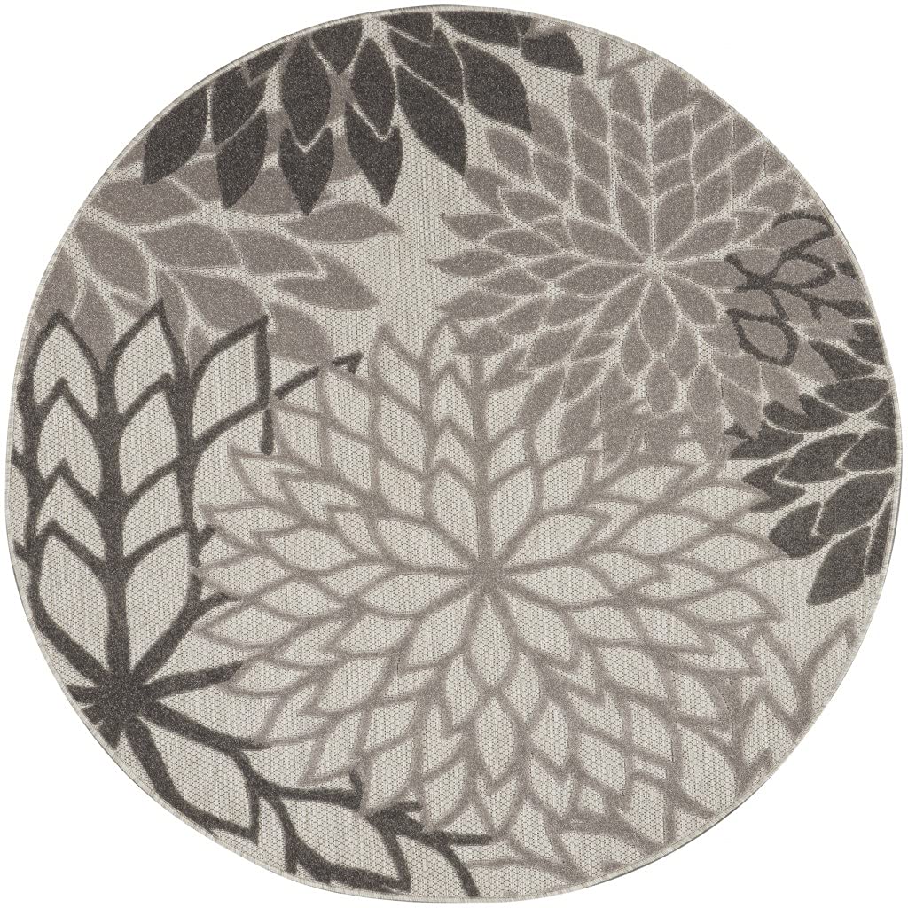 HomeRoots Silver Grey 100% Polypropylene 4’ Round Silver and Gray Indoor Outdoor Area Rug