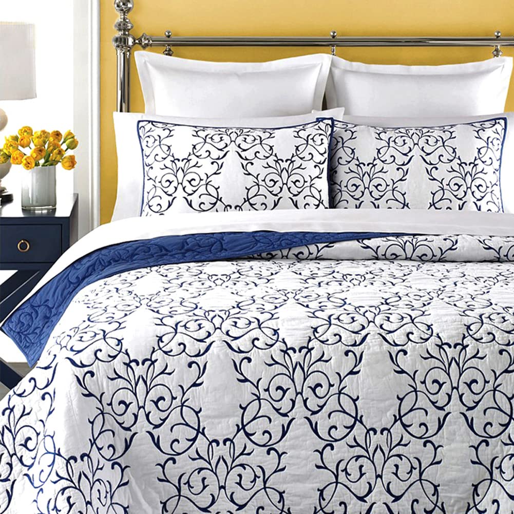 Mixinni Reversible Queen Quilt 3-Piece Blue Embroidery Pattern Elegant Quilt Set With Embroidered Decorative Shams Soft Queen Be