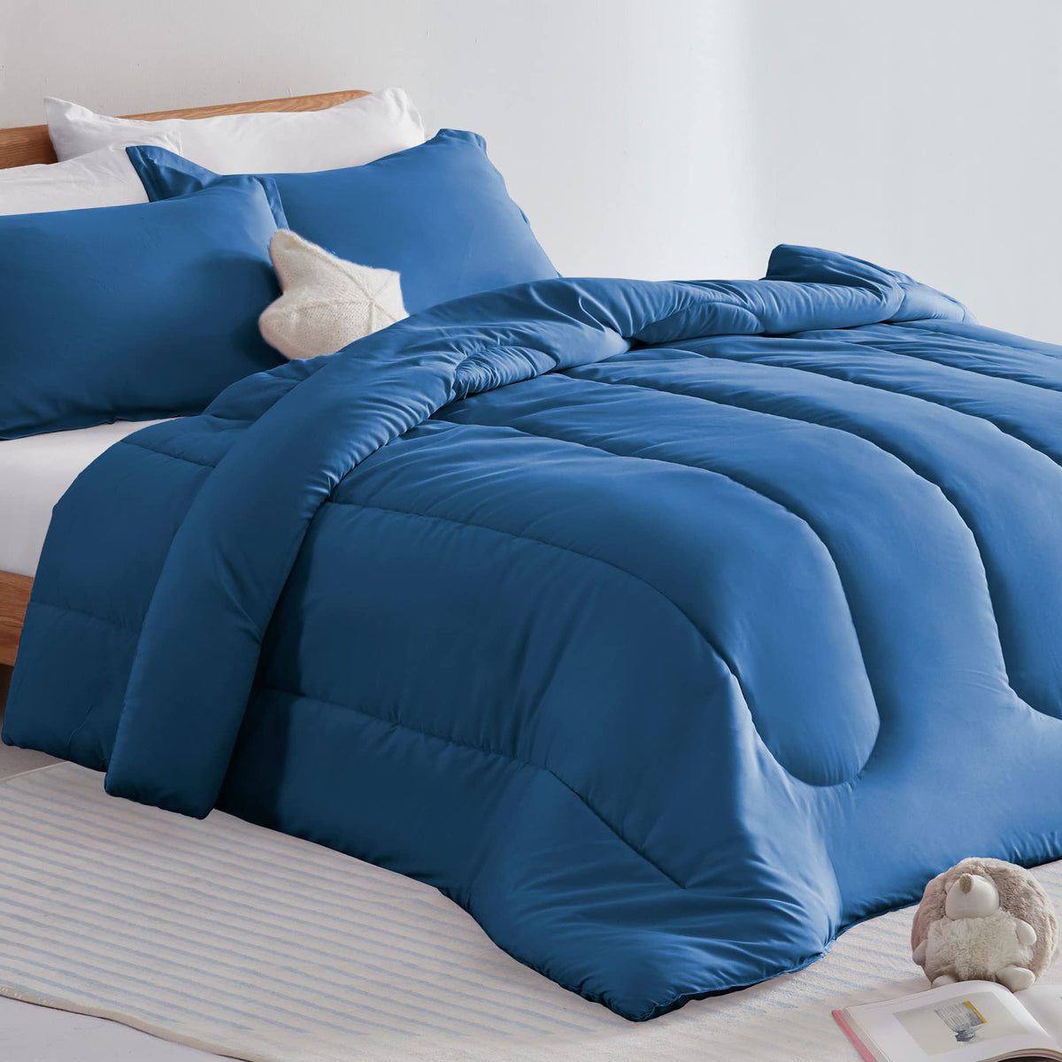 Sleep Zone Kids Blue Bedding Twin Comforter Set - Super Soft & Cute Printed 2-Piece Comforter Set All Seasons For Boys, Fade Res
