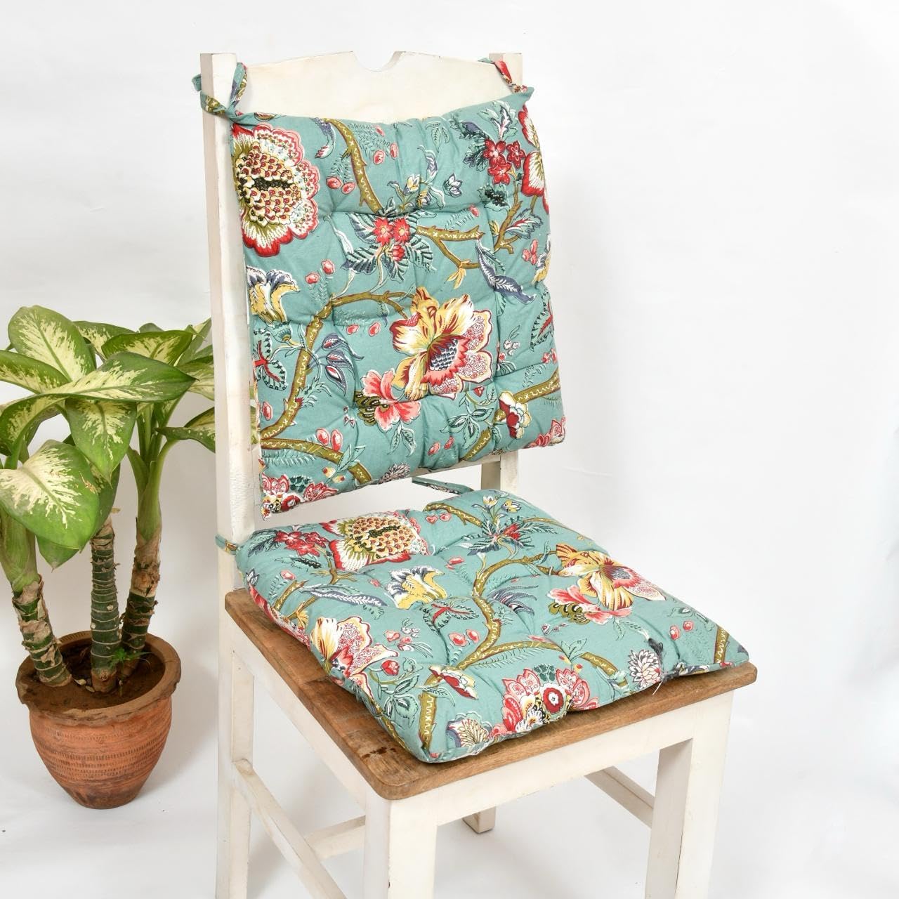 Tiqh Microfibre Chair Pad Cushion Seat Pads Seat Cushion Indoor Outdoor Dining Home Office Garden Decor (15X15 Inches Printed Se