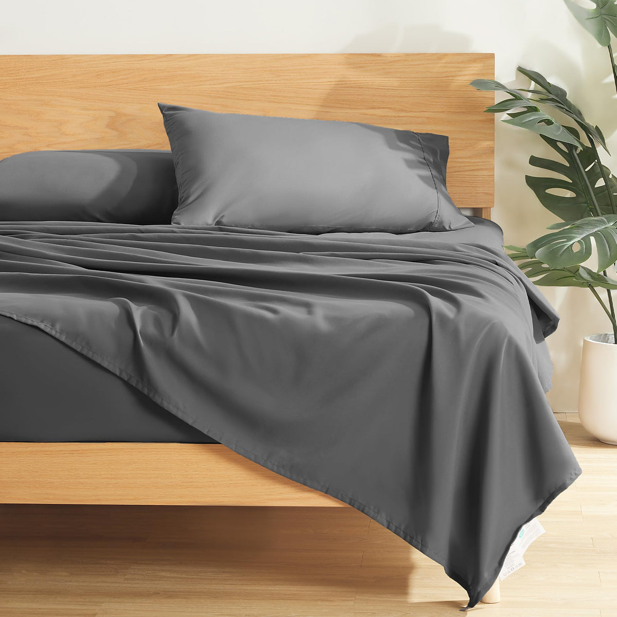 Sleep Zone Queen Sheets Grey - Super Soft Sheets For Queen Size Bed, 4 Pieces Hotel Luxury Queen Sheet Set, Easy Care Microfiber