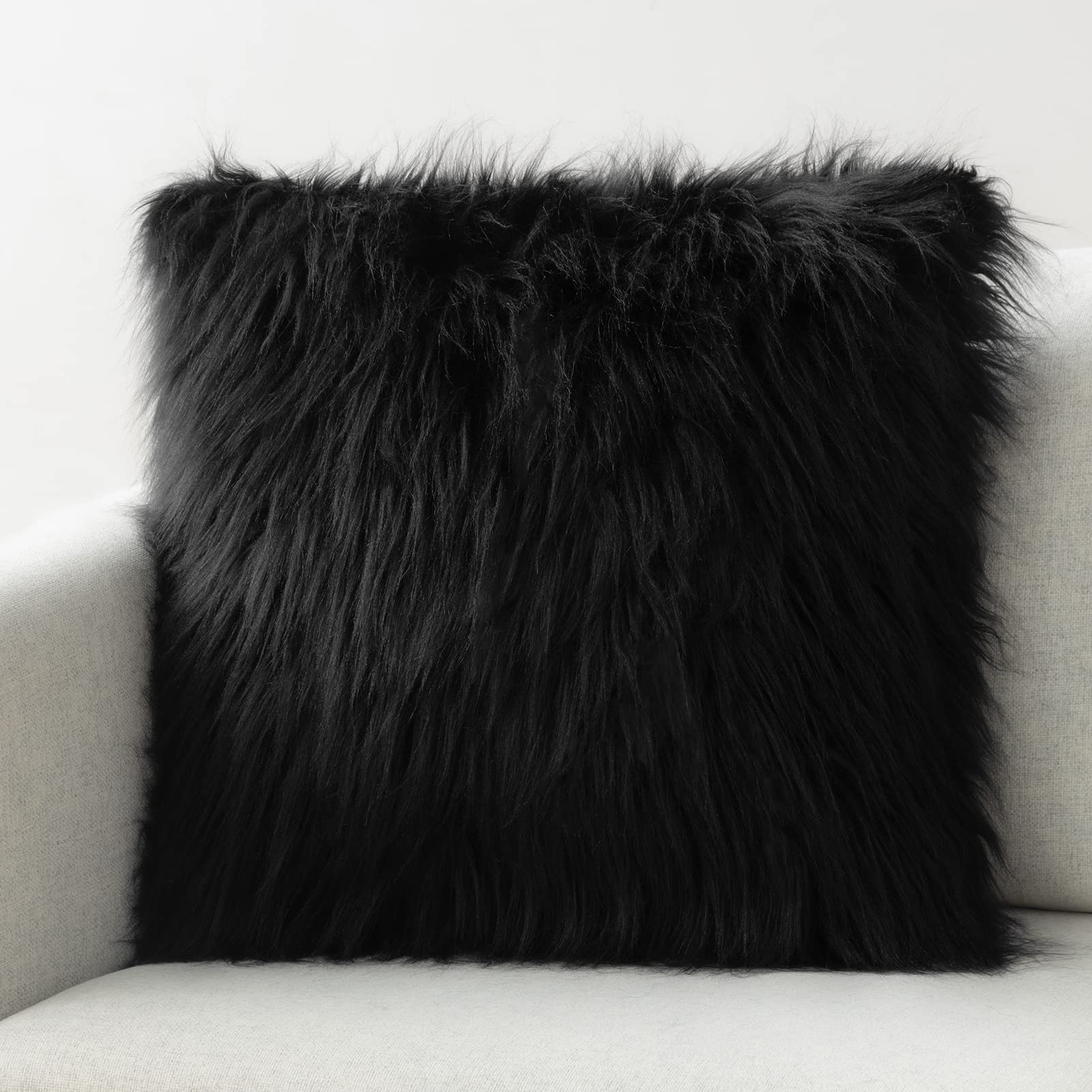 Phantoscope Faux Fur Pillow Cover Fluffy Throw Pillow Mongolian Luxury Fuzzy Pillow Case Cushion Cover For Bedroom And Couch,Bla