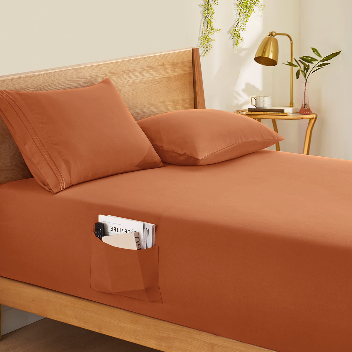 Horbaunal Extra Deep Pocket King Fitted Sheet Only - Fits Up To 24 Inch Mattress - Luxury 1800 Thread Count - Microfiber Caramel