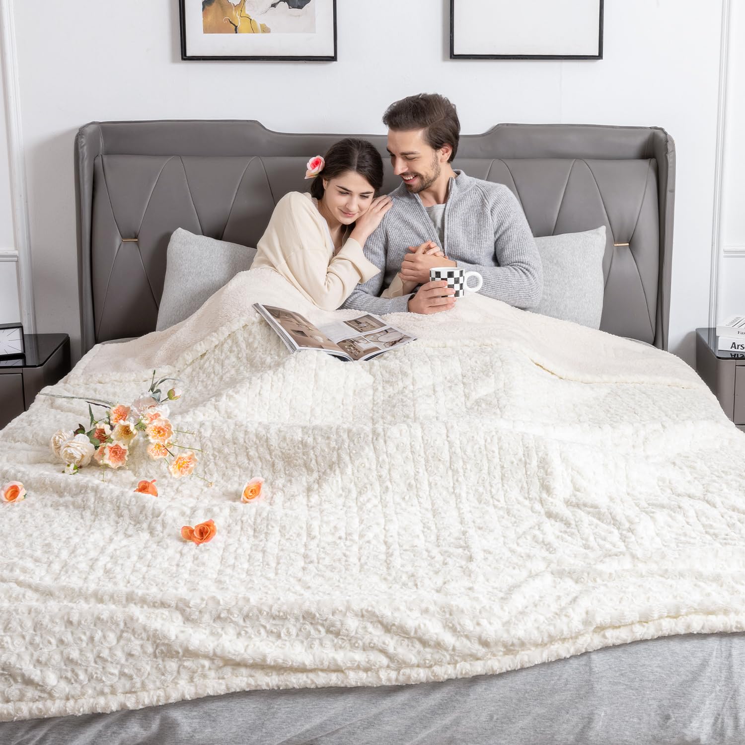 Woomer Electric Heated Blanket, 84'X 90' Queen Size Heating Blanket, Rose Flower Patterns Faux Fur & Soft Sherpa, 4 Heating Le